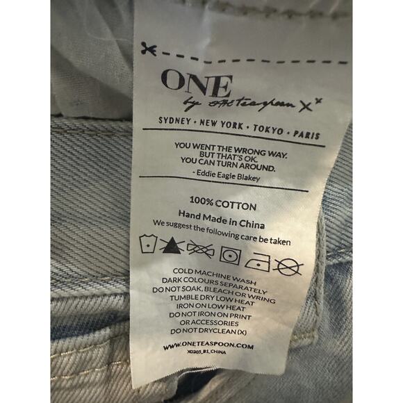 One x OneTeaspoon Awesome Baggies Denim Boyfriend Jeans Distressed Light Wash 28 - Picture 6 of 13